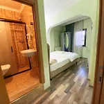 Hotel Redamancy