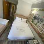 Hotel Redamancy