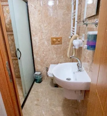 Redamancy 伊斯坦布尔