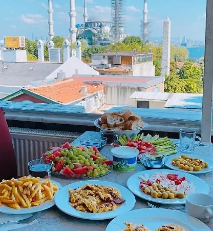 Ξενοδοχείο Redamancy 2*